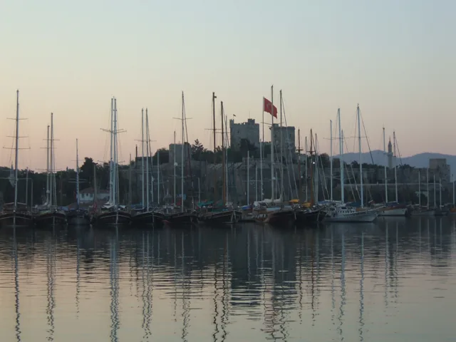 Bodrum limanında tekneler